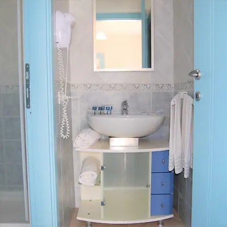 Ξενοδοχείο με διαμερίσματα I Lentischi 4*