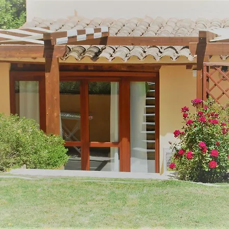 Ξενοδοχείο με διαμερίσματα I Lentischi Villasimius