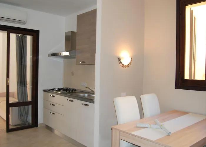 Aparthotel I Lentischi 4*